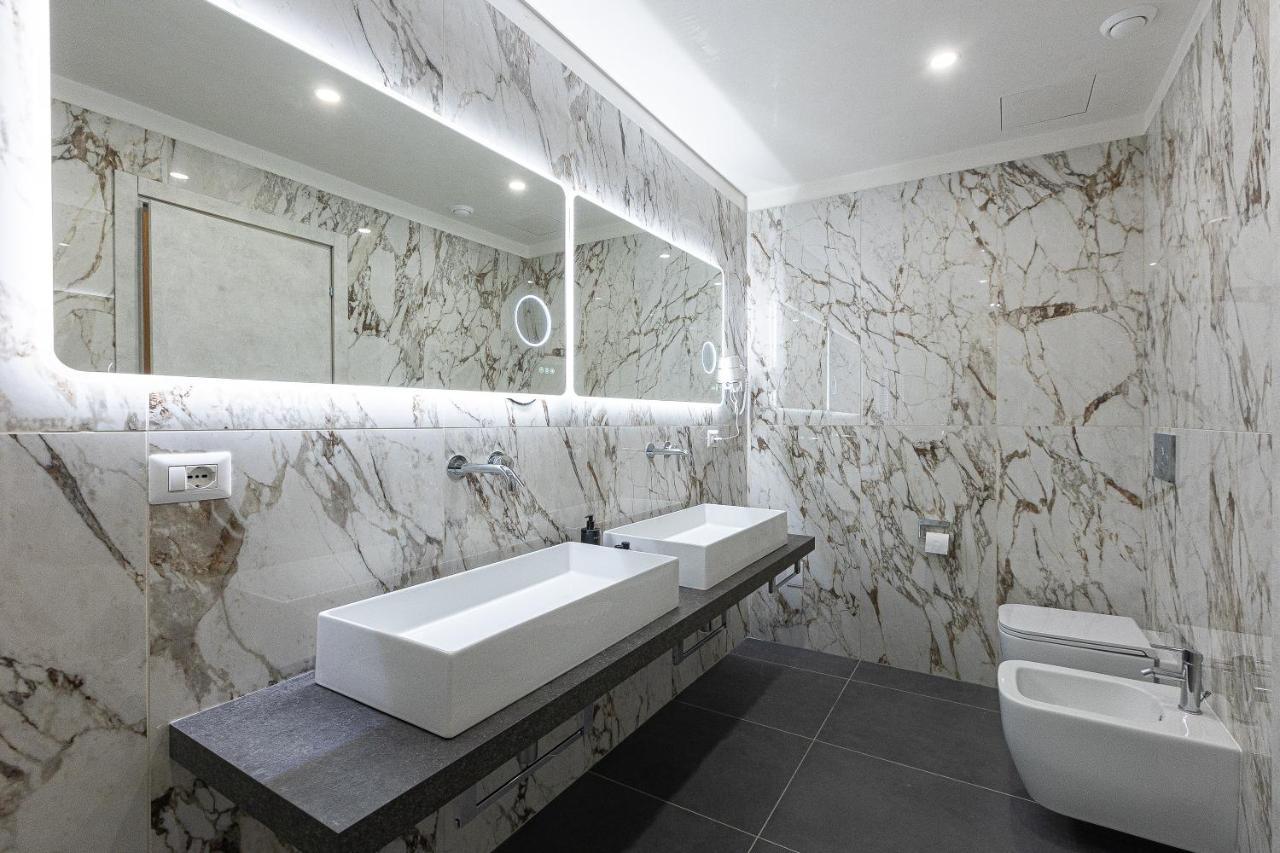 Kosmo Rome Luxury Roma Exterior foto
